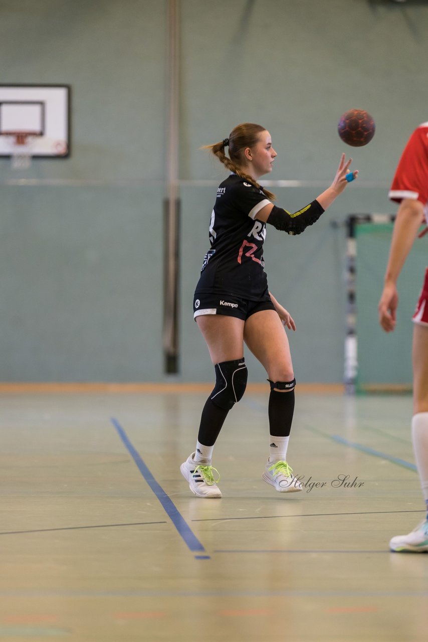 Bild 153 - wBJ SV Henstedt Ulzburg - Bramstedter TS : Ergebnis: 27:15